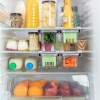 ORGANIZADOR COM RECIPIENTE PARA CONSERVAR ALIMENTOS PARA FRIGORIFICO