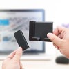 SUPORTE COM FIXAÇÃO MULTIPOSIÇÕES PARA TELEMÓVEL