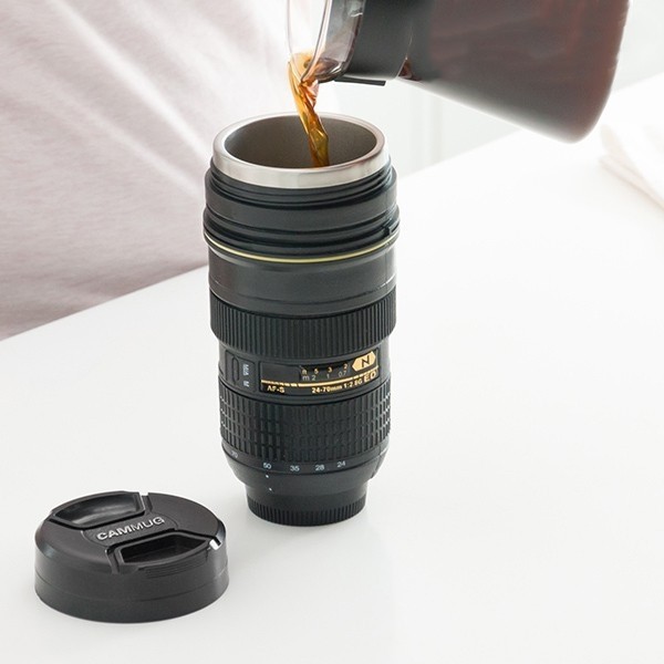 CANECA TÉRMICA COM TAMPA LENTE PRETA